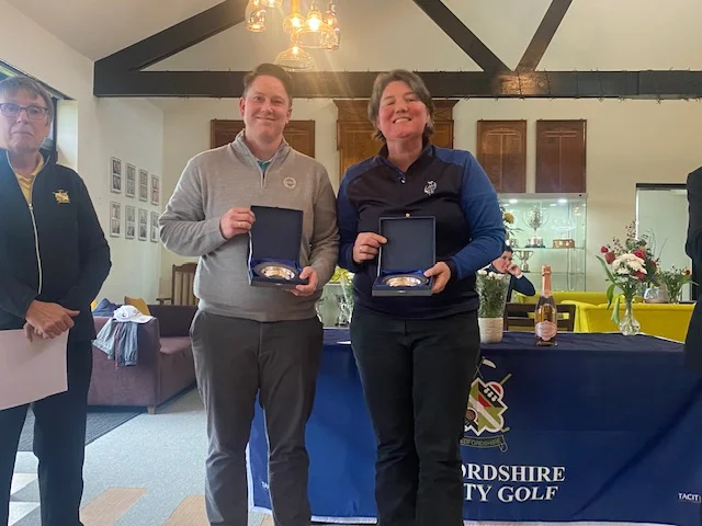 Cooke & Strous make it 3 in a row at South Beds