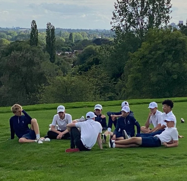 Boys U16’s lose ground in chase for League Title
