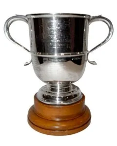 Vice President's Trophy Awarded for the best gross score in Handicap Index : 20.0 - 54